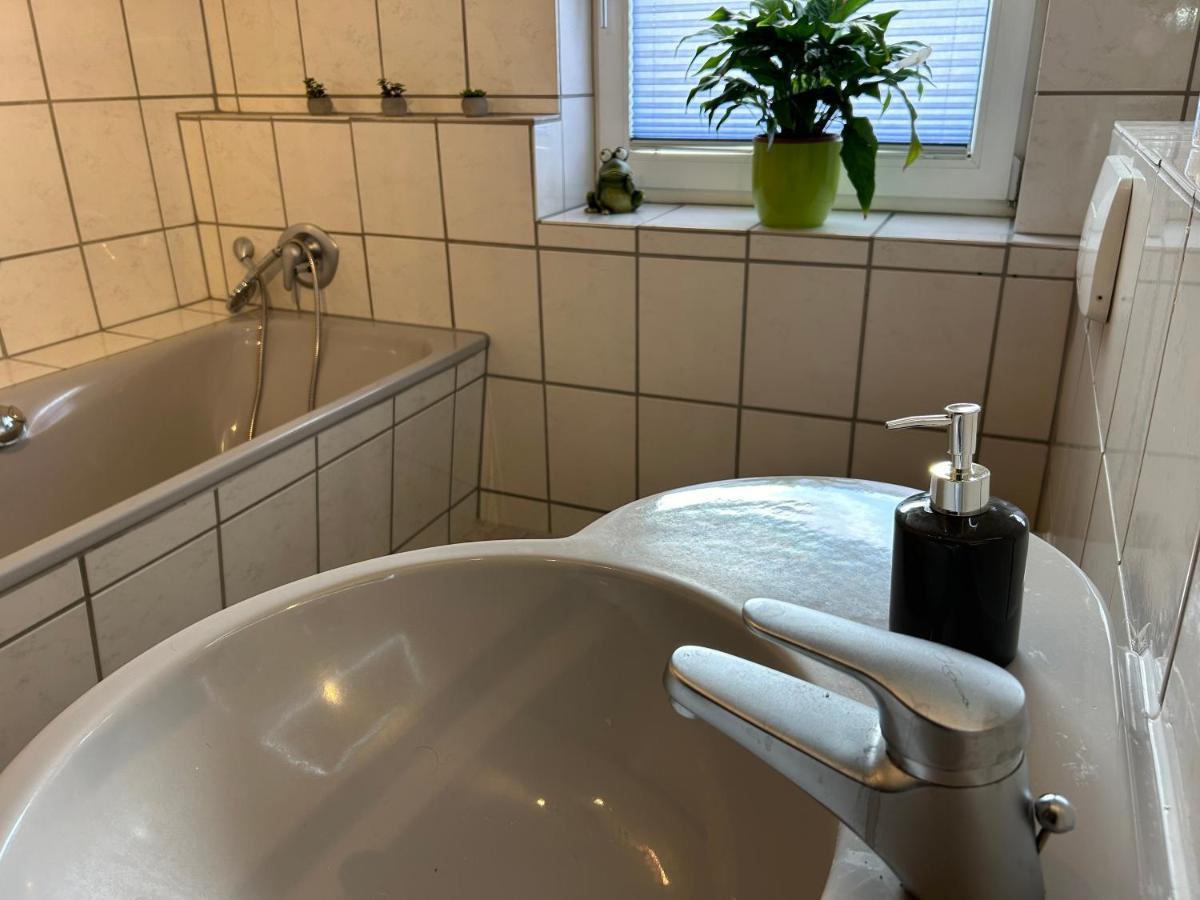 Pension Hotel Leinefelde Am Bahnhof エクステリア 写真
